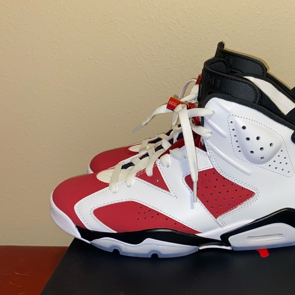 Carmine 6’s main image 5